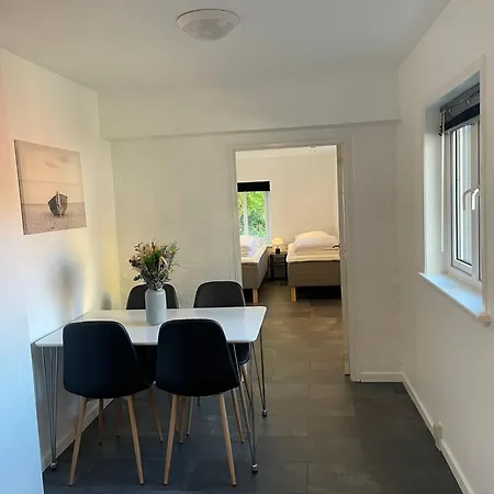 Apartment Close To The Center Of Aalborg Norresundby Exterior photo